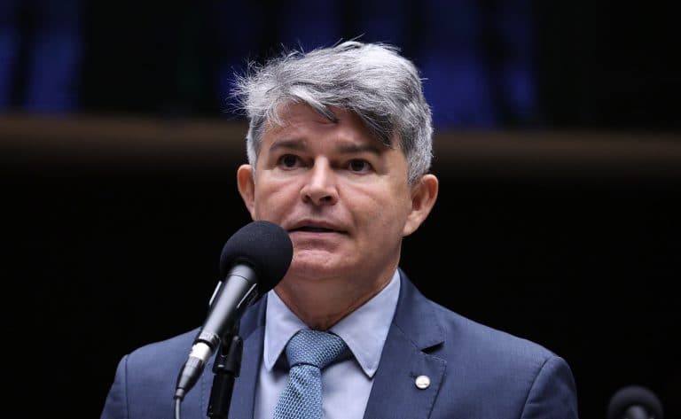 Projeto cria política de tolerância zero contra pichação e vandalismo urbano